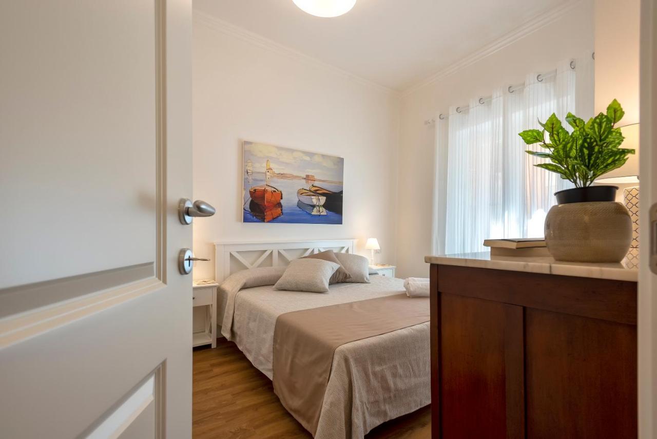 קאסטלסארדו “Cielo E Mare”, Casetta Nel Cuore Del Borgo Antico / “Sky & Sea”, Charming In The Heart Of Old Village מראה חיצוני תמונה