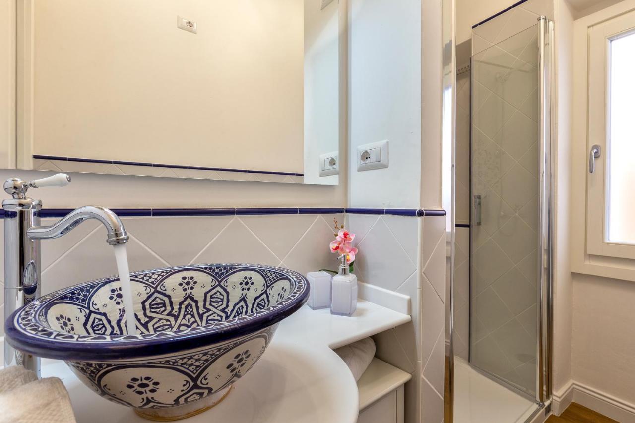 קאסטלסארדו “Cielo E Mare”, Casetta Nel Cuore Del Borgo Antico / “Sky & Sea”, Charming In The Heart Of Old Village מראה חיצוני תמונה